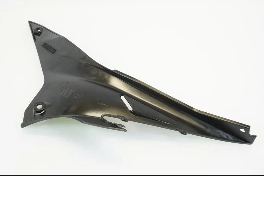 boční panel Aprilia