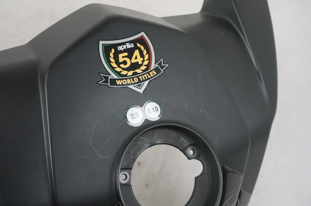 Kryt nádrže Aprilia