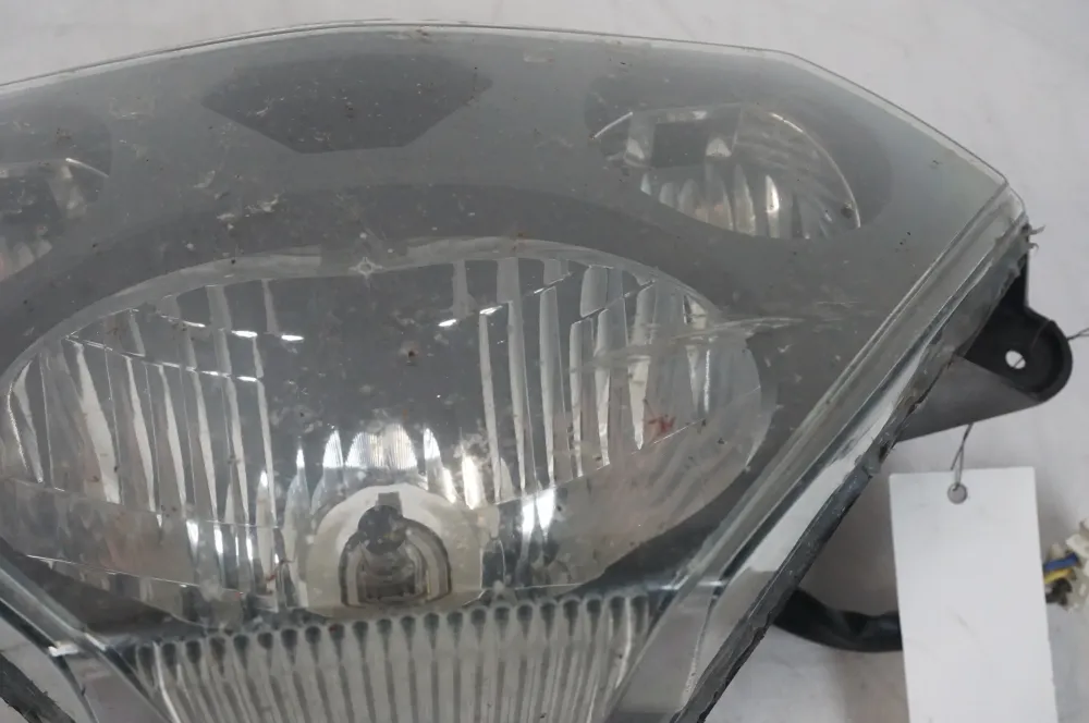 Přední světlomet Aprilia