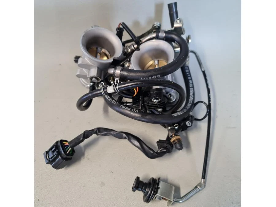 Těleso škrticí klapky Aprilia
