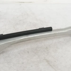 držák kyvné vidlice BMW
