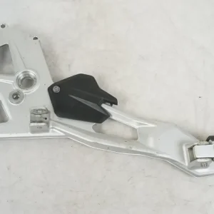 Držák stupačky BMW