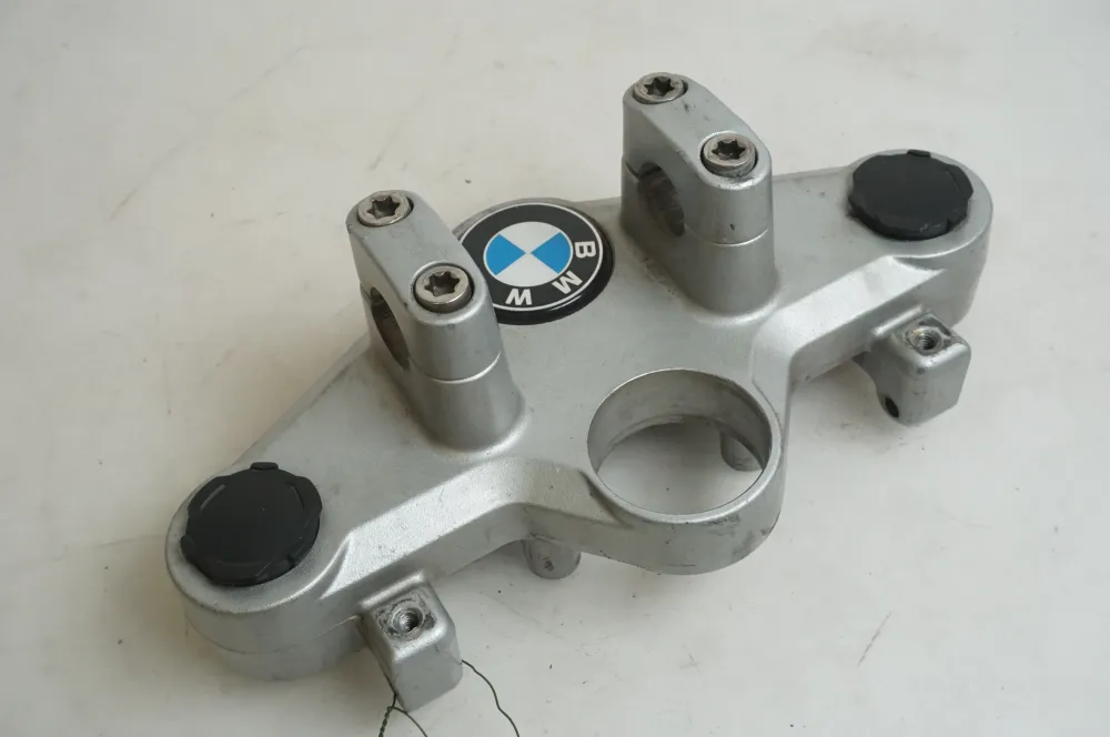 Korunka vidlice BMW