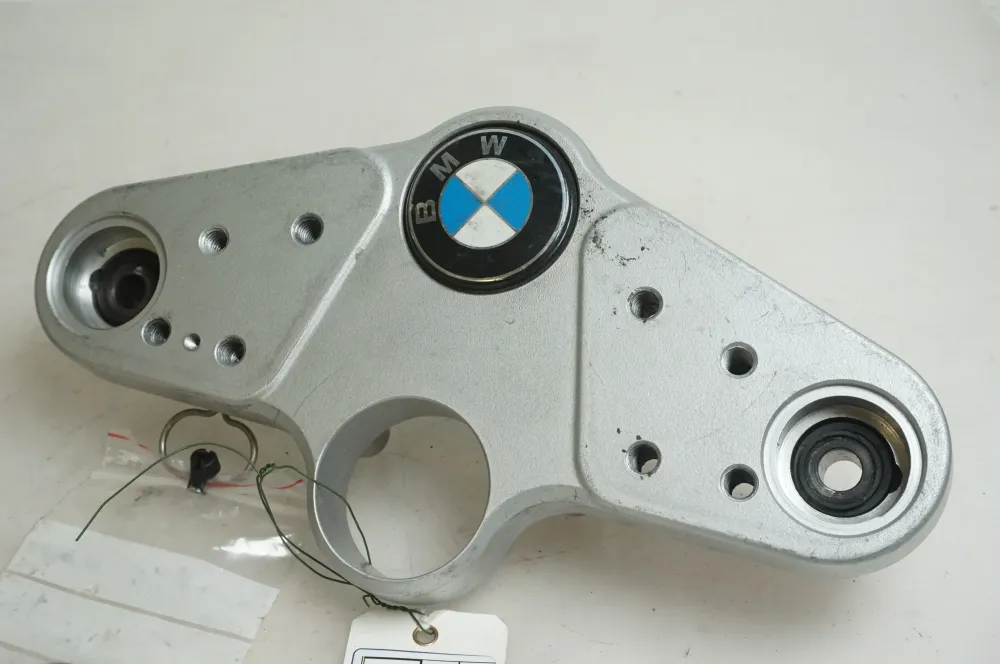 Korunka vidlice BMW
