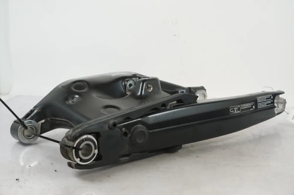 Kyvné rameno BMW