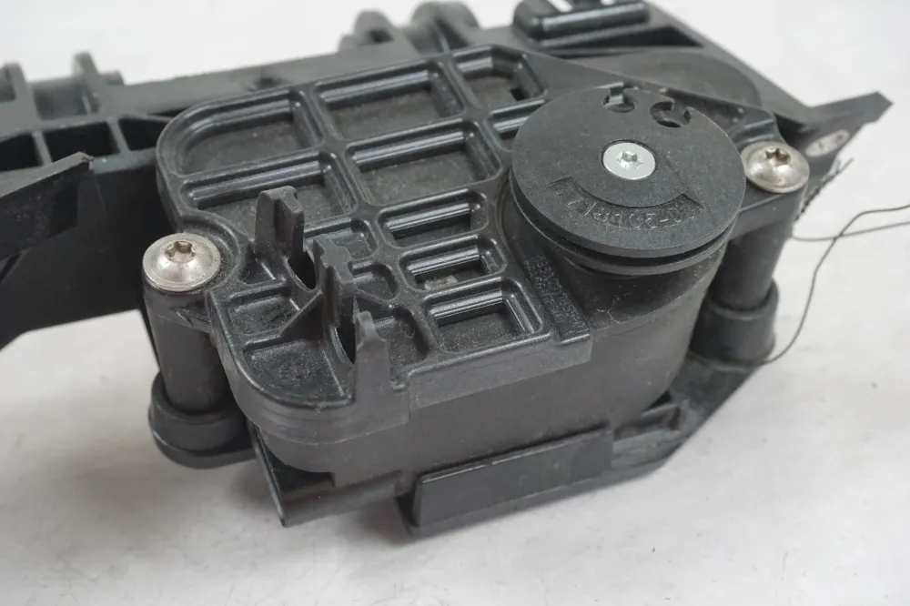 Motor klapky výfuku BMW