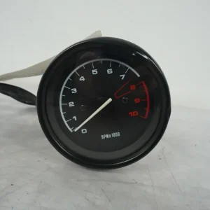 Otáčkoměr BMW