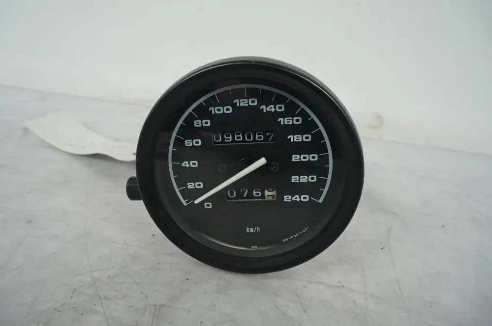 Rychloměr BMW