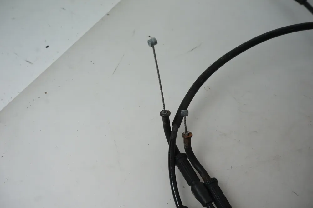 servo tempomatu BMW