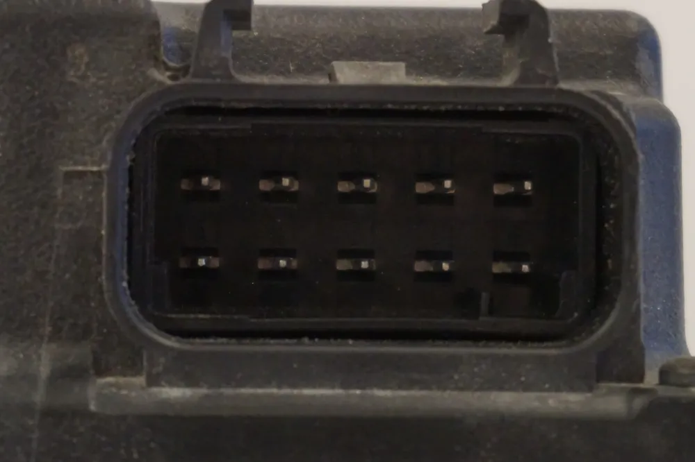 Servomotor tempomatu BMW