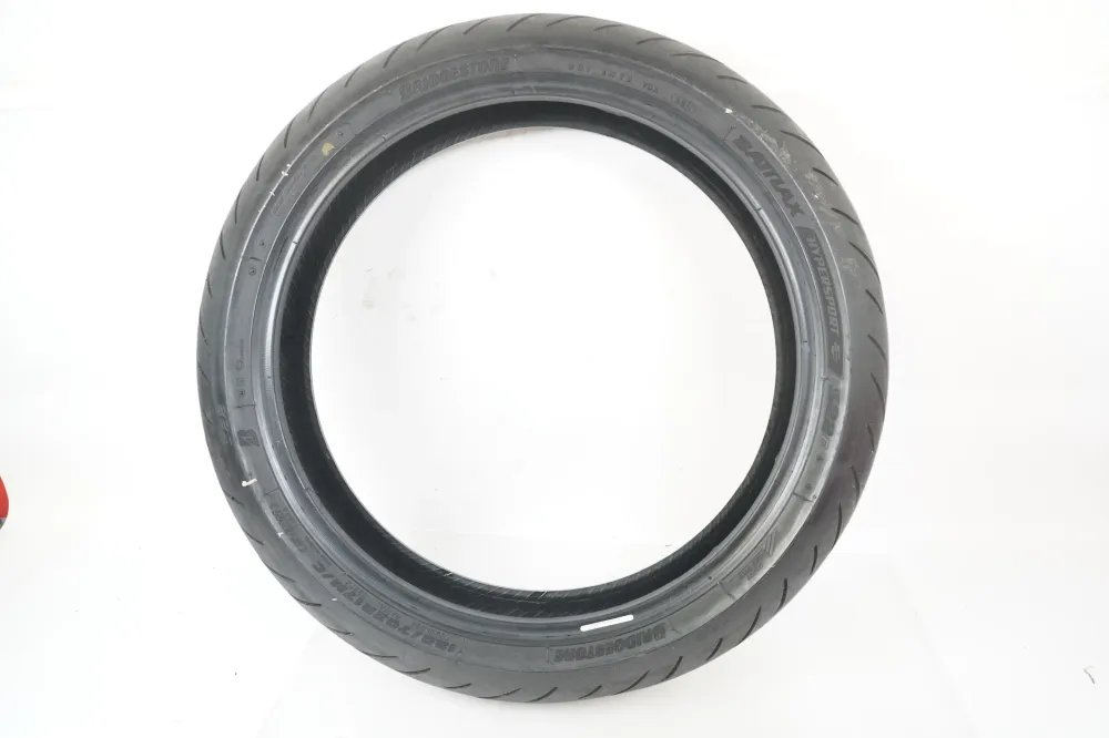 pneumatika Bridgestone