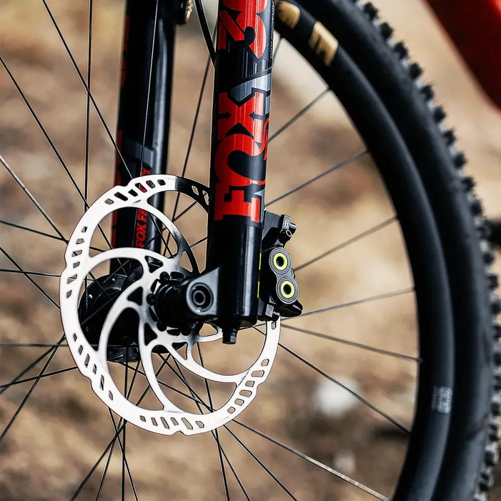 Pár brzd MAGURA MT5 PRO s kotouči Storm HC 203/180 mm