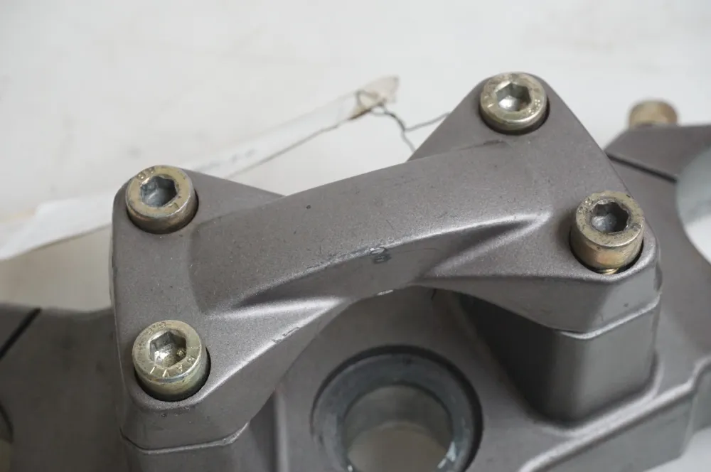 korunka vidlice Cagiva