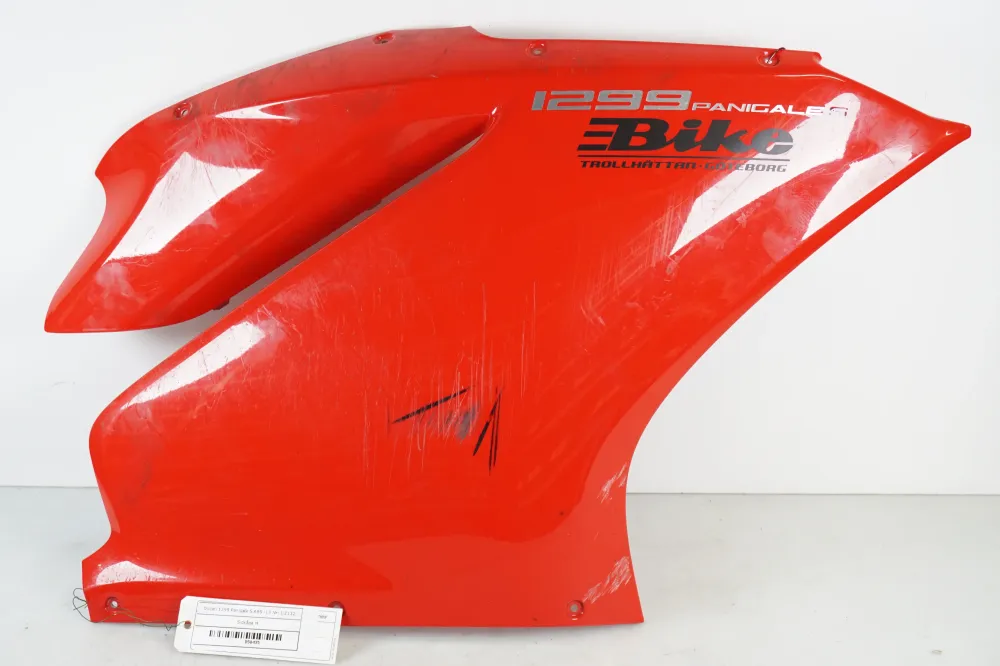 Boční kapota Ducati