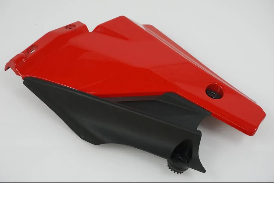 Žebro chladiče Ducati