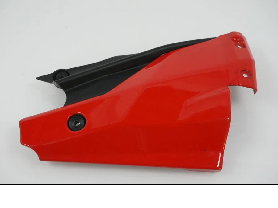 Žebro chladiče Ducati