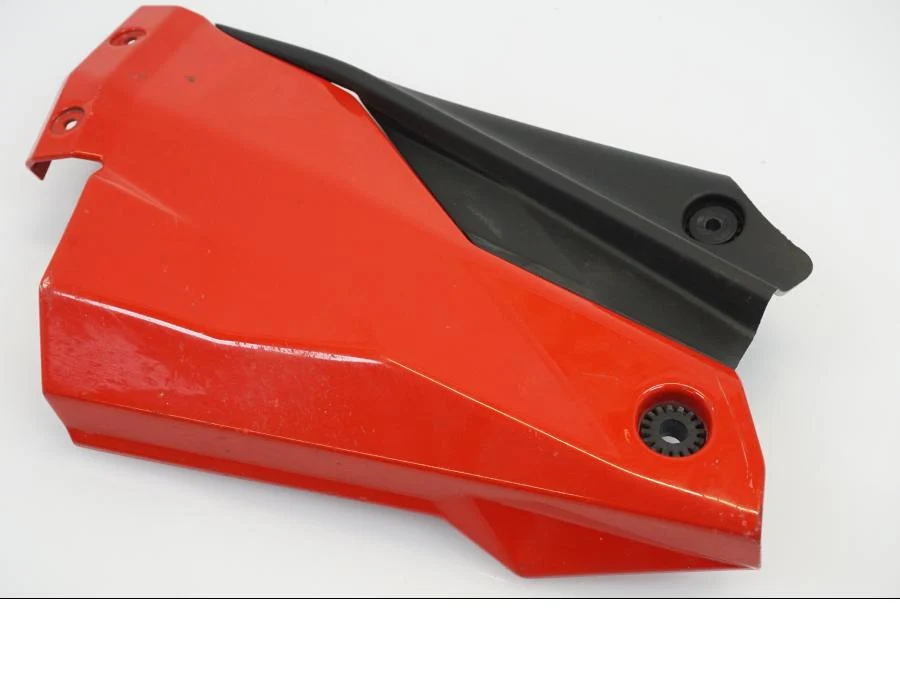 Žebro chladiče Ducati