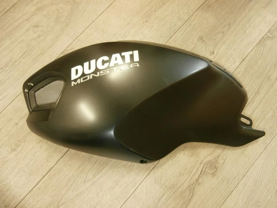 Kryt palivové nádrže Ducati