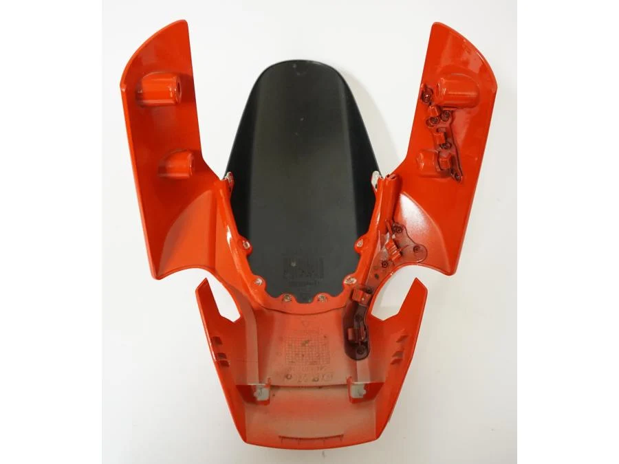 přední blatník Ducati