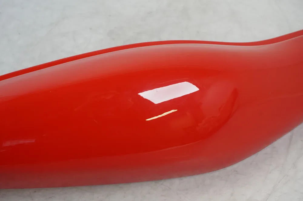 zadní křídlo Ducati