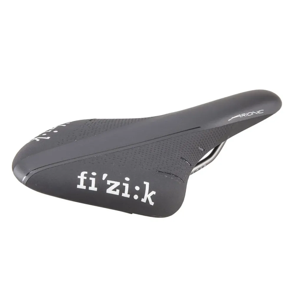 FIZIK ARIONE R3 LARGE Sedlo Kium Rails Black