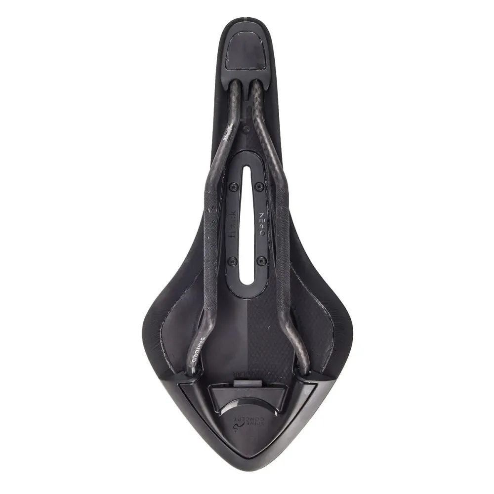FIZIK ARIONE R1 OPEN REGULAR Sedlo Carbon Rails Black