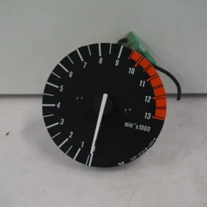 otáčkoměr Honda