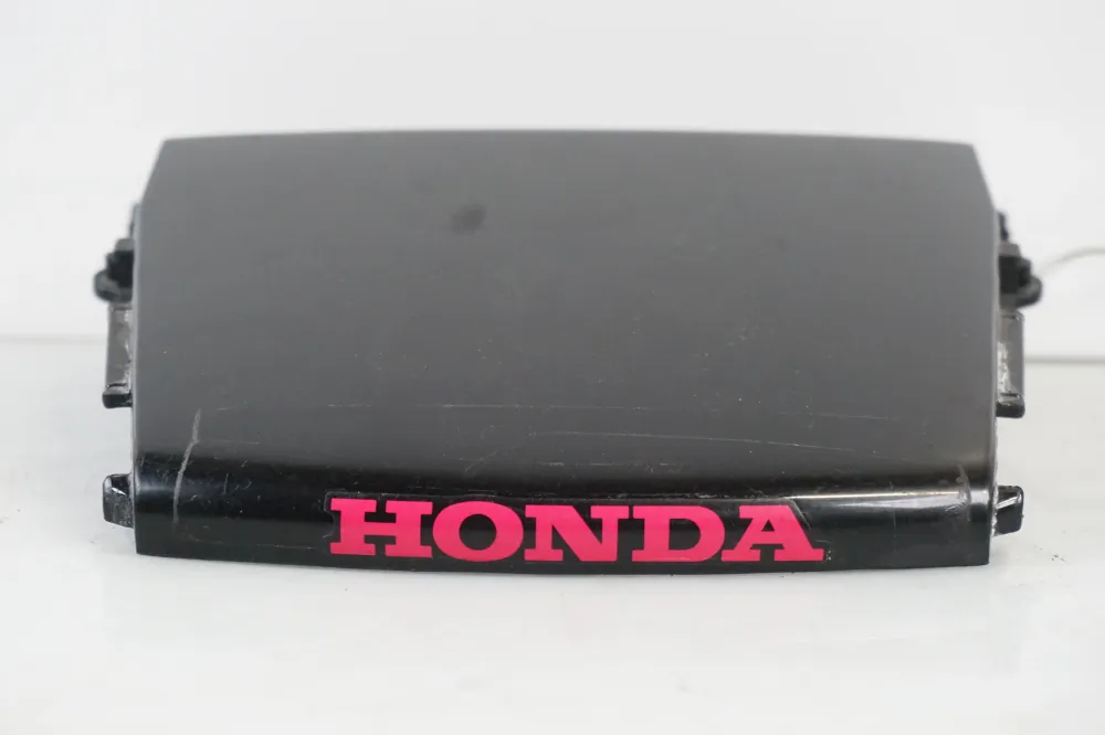 Zadní křídlo Honda