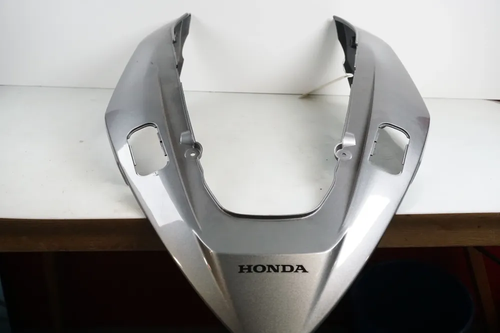 Zadní křídlo Honda