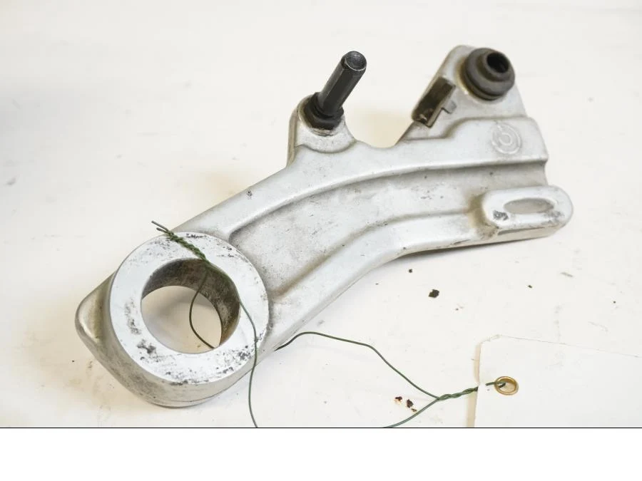 Držák brzdového třmenu Husqvarna