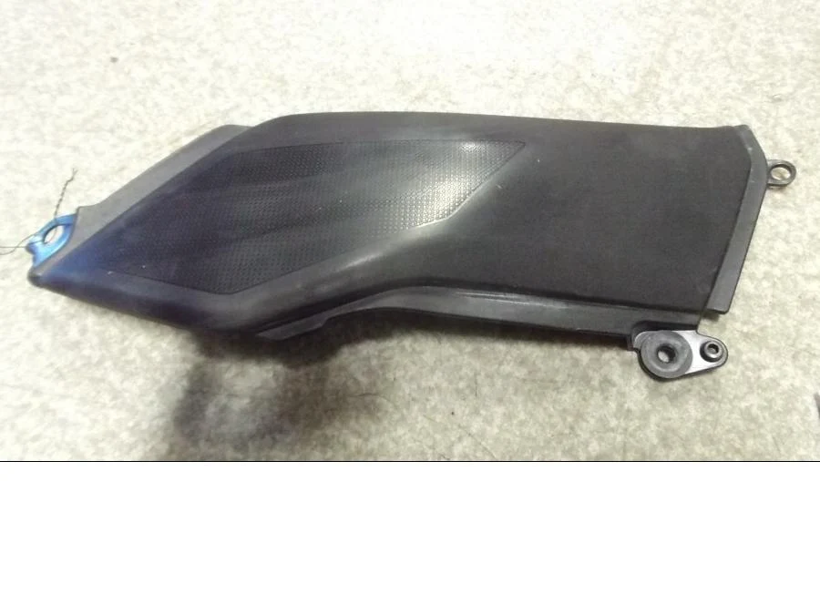Boční panel Kawasaki