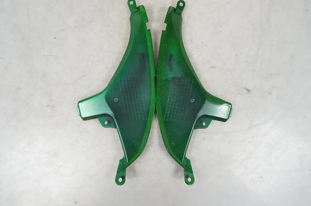 Dekor zadního blatníku Kawasaki
