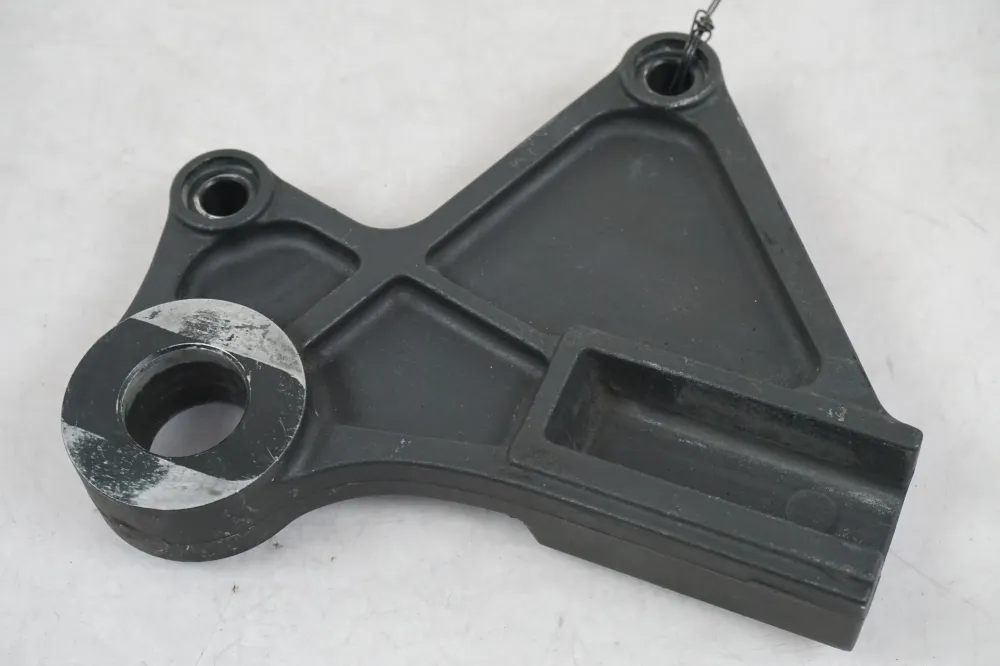 Držák brzdového třmenu Kawasaki