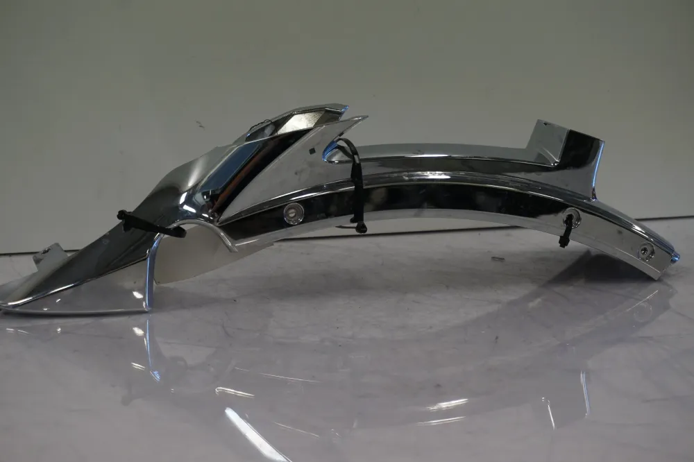 držák zadního blatníku Kawasaki