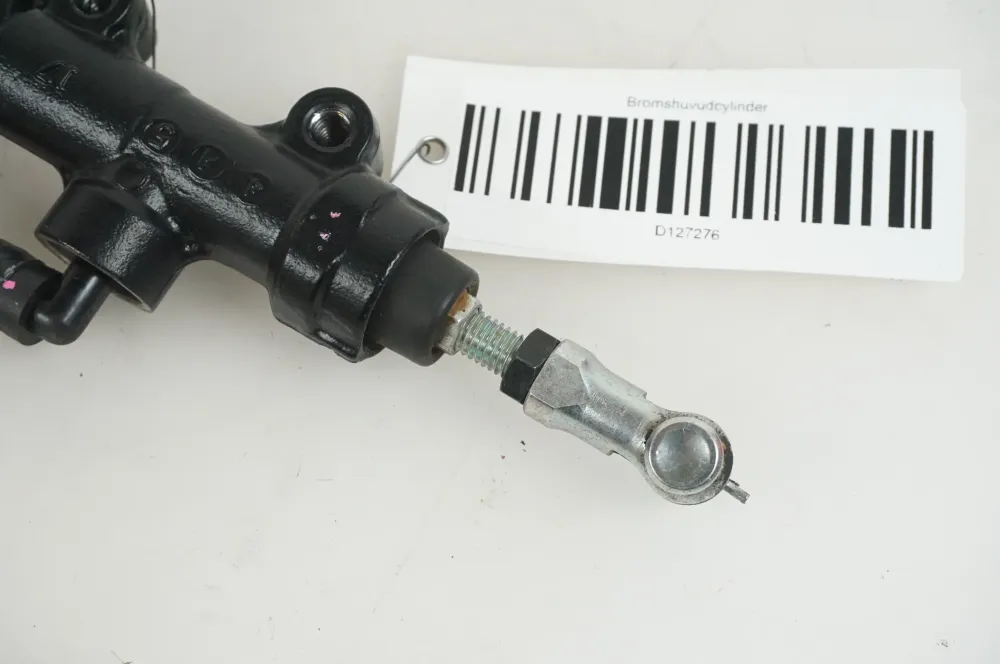 Hlavní brzdový válec Kawasaki