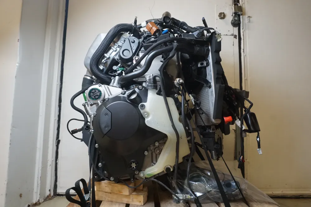 Komplet motoru Kawasaki