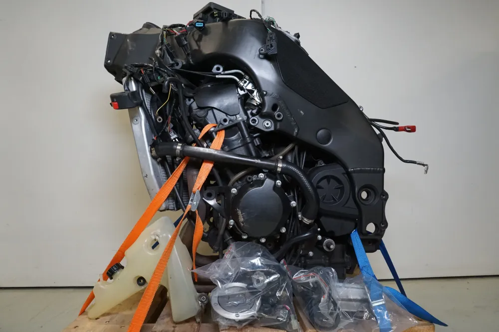 Komplet motoru Kawasaki