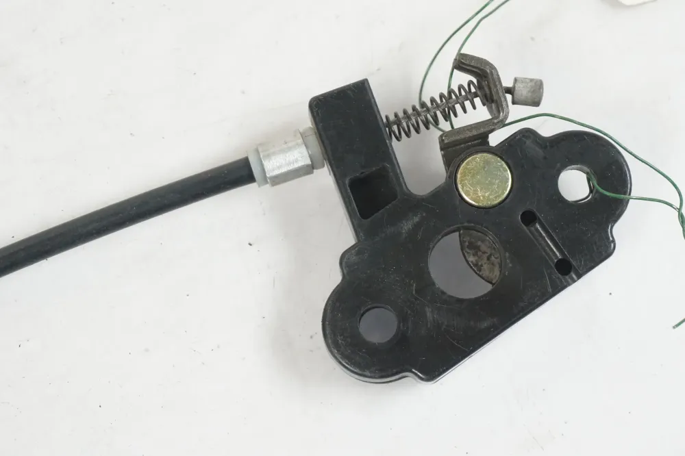 Mechanismus zámku sedla Kawasaki