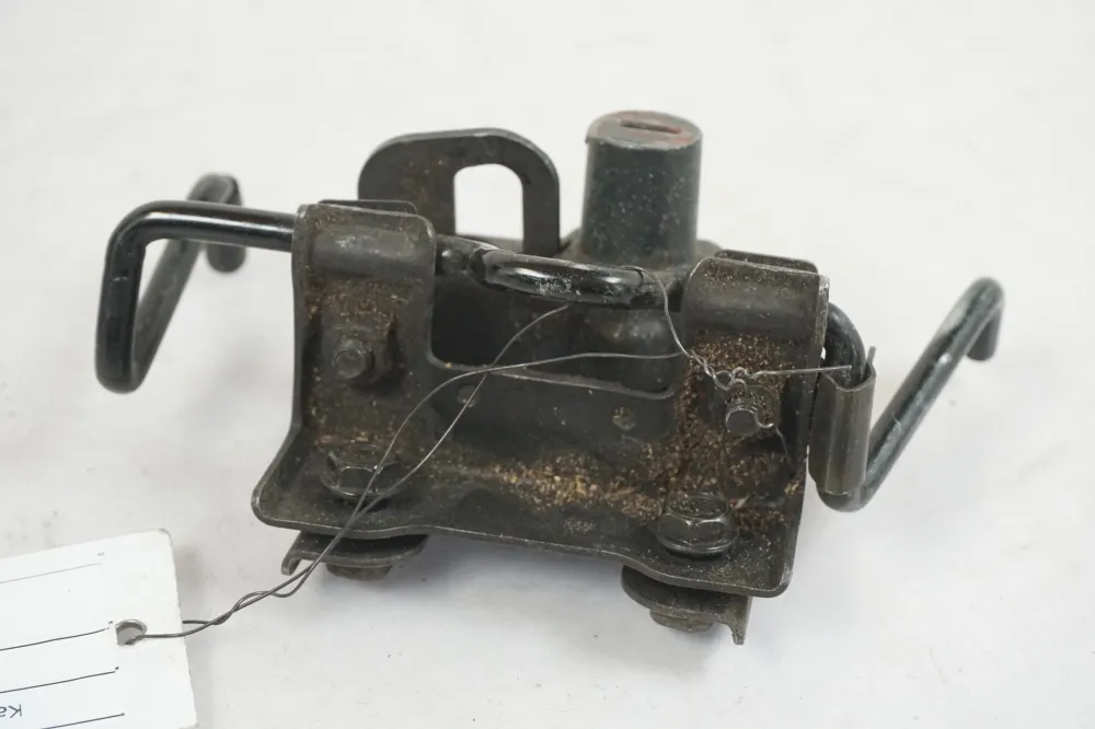 Mechanismus zámku sedla Kawasaki