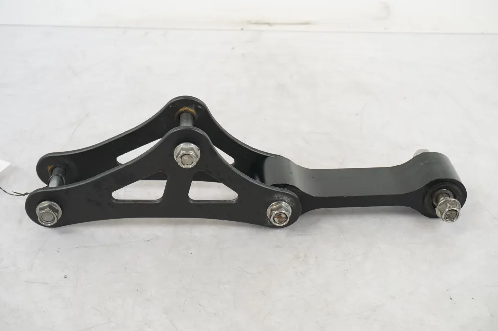 Pákový mechanismus tlumiče Kawasaki