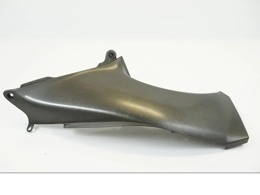 Vnitřní plast bočního krytu Kawasaki