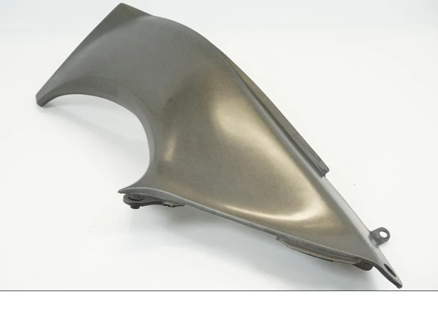 Vnitřní plast bočního krytu Kawasaki