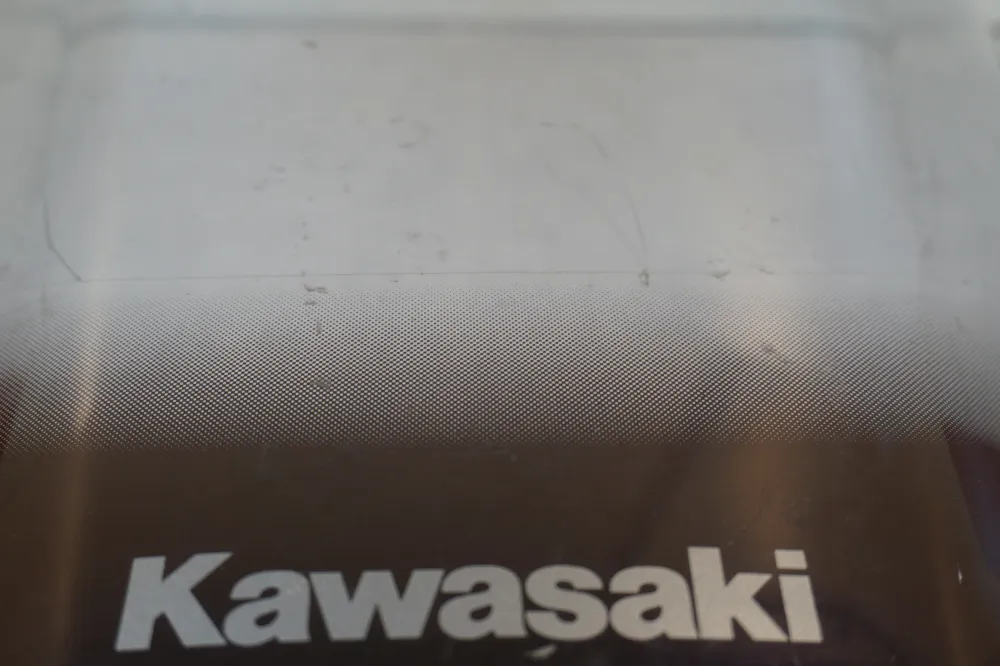 Větrné sklo Kawasaki