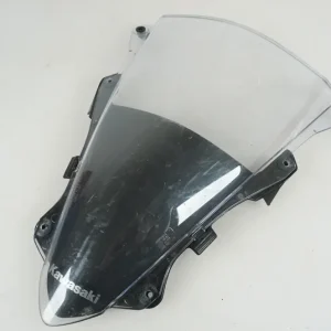 Větrné sklo Kawasaki