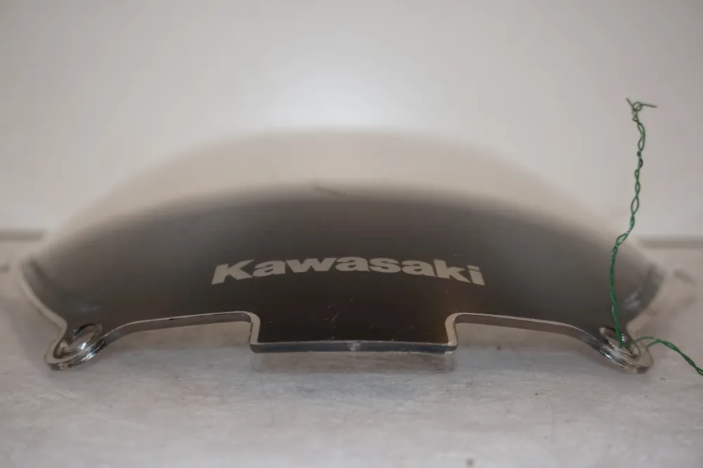 Větrné sklo Kawasaki