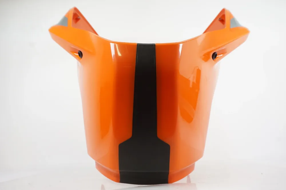 plast nádrže KTM