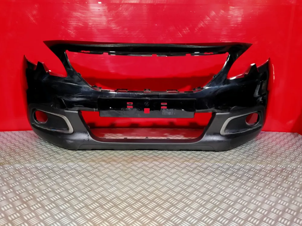 Přední nárazník Peugeot 2008 (1) fáze 2 použitý