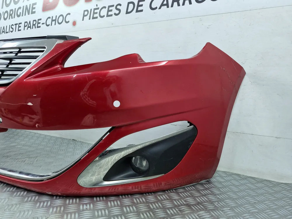 Přední nárazník Peugeot 308 II Fáze 1 (06/2013 ž 08/2017) použitý originál