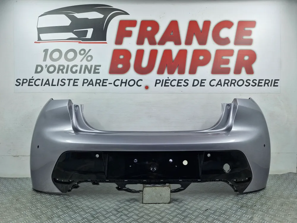Zadní nárazník Peugeot 208 II originál z druhé ruky od (09/2019)