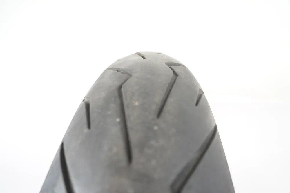 pneumatika Pirelli